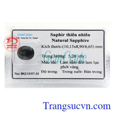 Viên Sapphire Thiên Nhiên Cao Cấp là viên đá tượng trưng cho sự hưng thịnh, giàu sang, tình yêu và lòng chung thủy, là viên đá của mùa cưới, mùa hy vọng và tình yêu