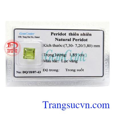 Viên Peridot Ép Vỉ Hạnh Phúc phù hợp làm mặt dây chuyền, mặt nhẫn thời trang và phong thủy