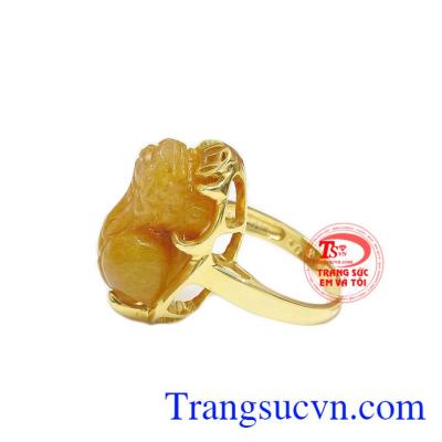 Sản phẩm phù hợp với người mệnh thổ và mệnh kim. 