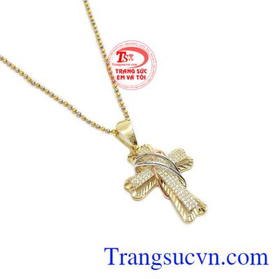 Bộ trang sức sang trọng, quý phái giúp phái nữ luôn tự tin và phong cách.