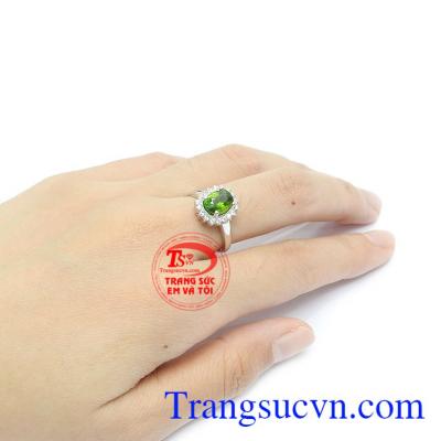 Sản phẩm được bảo hành uy tín, giao hàng toàn quốc.