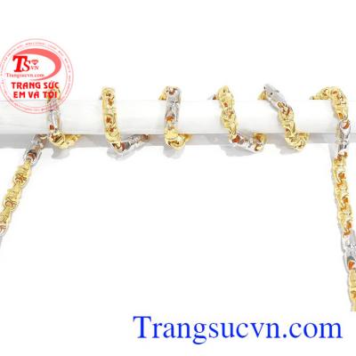 Dây chuyền nam xu hướng mới là sản phẩm được phái mạnh ưa chuộng