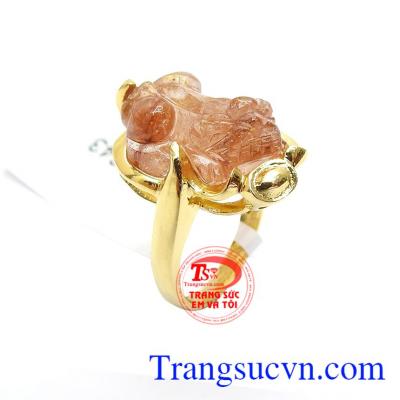 Nhẫn Tỳ Hưu Thạch Anh Tài Lộc vàng 14k kiểu dáng đẹp, màu sắc tươi sáng