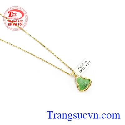 Mặt dây chuyền phỉ thúy phong thủy