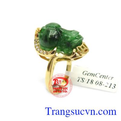 Tỳ hưu là linh vật có tác dụng giải trừ hung khí, chiêu tài lộc, công danh, mang lại bình an và hạnh phúc cho người đeo