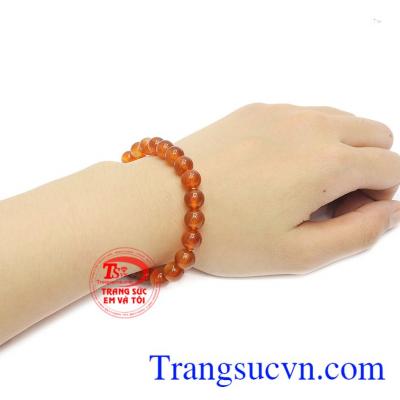 Sản phẩm với màu sắc tươi sáng, phù hợp với nhiều độ tuổi.