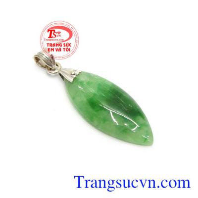 Ngọc jadeite thiên nhiên đẹp móc bạc bền đẹp, chất lượng, mặt dây chuyền nữ đá quý