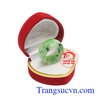 Sản phẩm phù hợp làm quà tặng cho người thân hoặc bạn bè