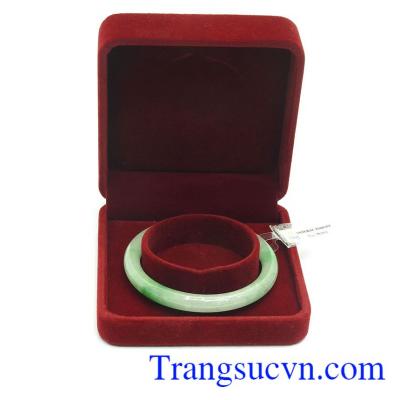 Vòng tay cẩm thạch