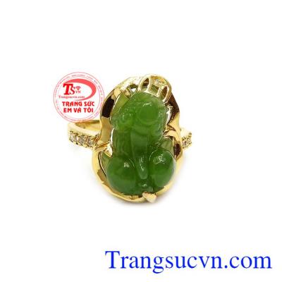 Nhẫn tỳ hưu cẩm thạch vàng 14k được kết hợp giữa vàng tây 14k bền đẹp và ngọc cẩm thạch thiên nhiên.