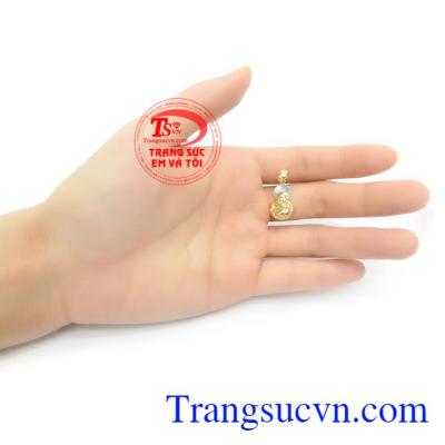 Mặt Dây Vàng Phật Di Lặc Bình An phù hợp nhiều loại dây chuyền khác nhau