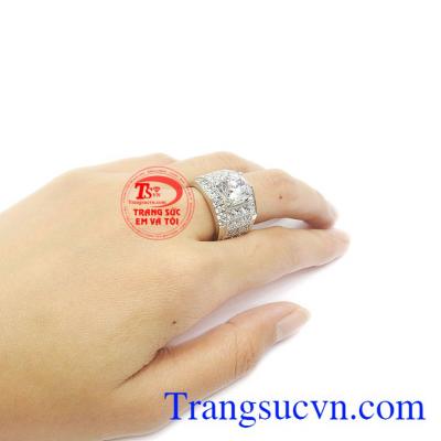 Trang sức nam mang phong cách thời trang mới