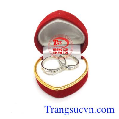 Nhẫn cưới vàng trắng đẹp
