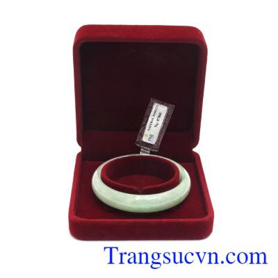 Vòng ngọc đẹp