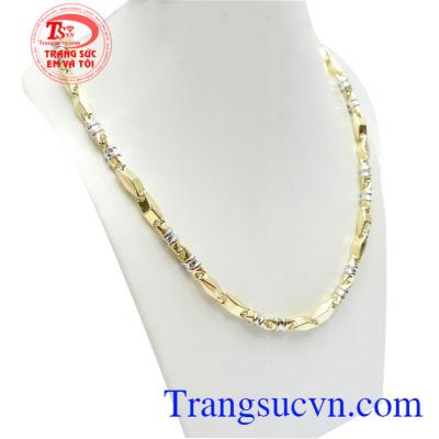 Dây Chuyền Vàng Ý Phong Cách thiết kế độc đáo, tinh xảo phù hợp phong cách và thị hiếu phái mạnh, phù hợp với nhiều phong cách thời trang và các kiểu dáng mặt dây chuyền khác nhau