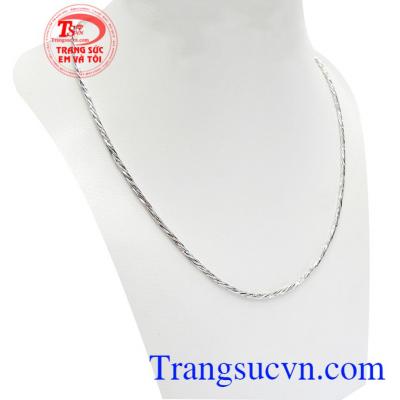 Dây Chuyền Nữ Ý 10k Đẳng Cấp với kiểu chế tác dây chuyền bện 10K vàng trắng tạo nên chiếc dây chuyền vô cùng hoàn hảo tôn lên sự dịu dàng, cá tính, phong cách phái đẹp