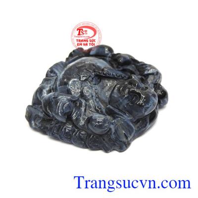  Với màu sắc lam đen xen ít đốm nâu vàng giúp sản phẩm càng thêm đặc sắc.