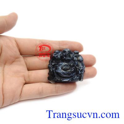 Mặt đá pietersit còn có tên gọi khác là đá giông bão, mang ý nghĩa xua tan những điều đen đủi, giúp người dùng gặp may mắn và bình an.