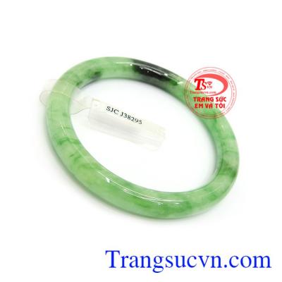 Vòng ngọc cẩm thạch thiên nhiên vân ngọc đẹp, chất lượng cao