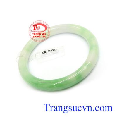 Vòng tay ngọc giá tốt