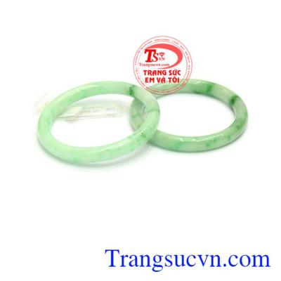 Vòng cẩm thạch vân là sản phẩm ngọc cẩm thạch mang lại nhiều may mắn, sức khỏe cho người đeo. Đá cẩm thạch là một trong những dòng đá quý rất được ưa chuộng tại các khu vực phương đông. Vòng cẩm thạch vân, giao hàng nhanh trên toàn quốc.