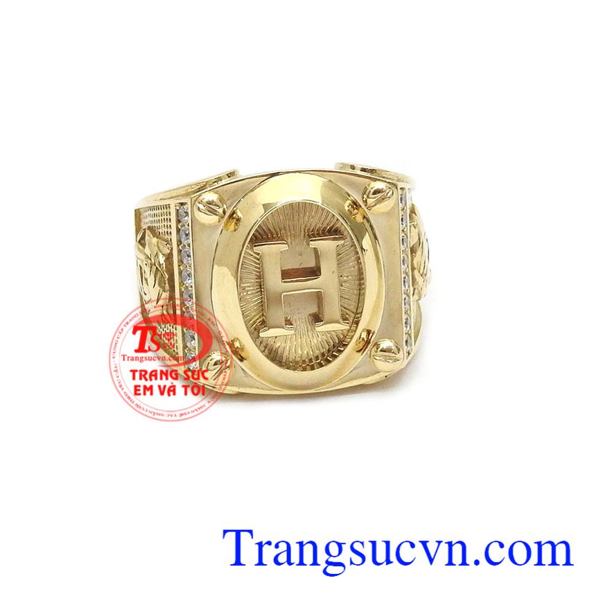 Nhẫn vàng chữ H 18k là sản phẩm nhẫn được thiết kế 3D tinh tế, sắc nét, sáng bóng