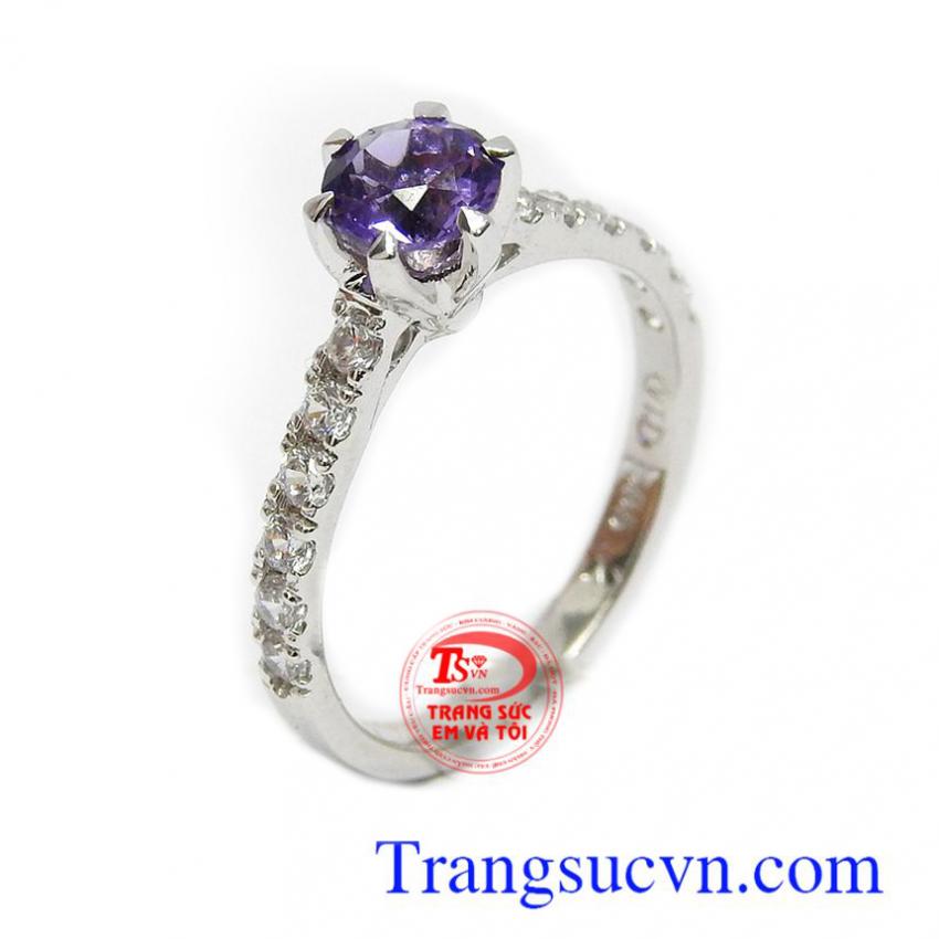 Nhẫn nữ Thạch anh tím thủy chung