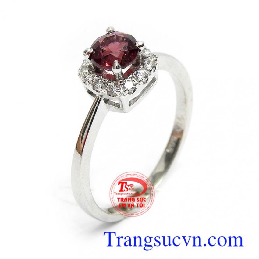 Nhẫn vàng trắng Granet Quyền Lực