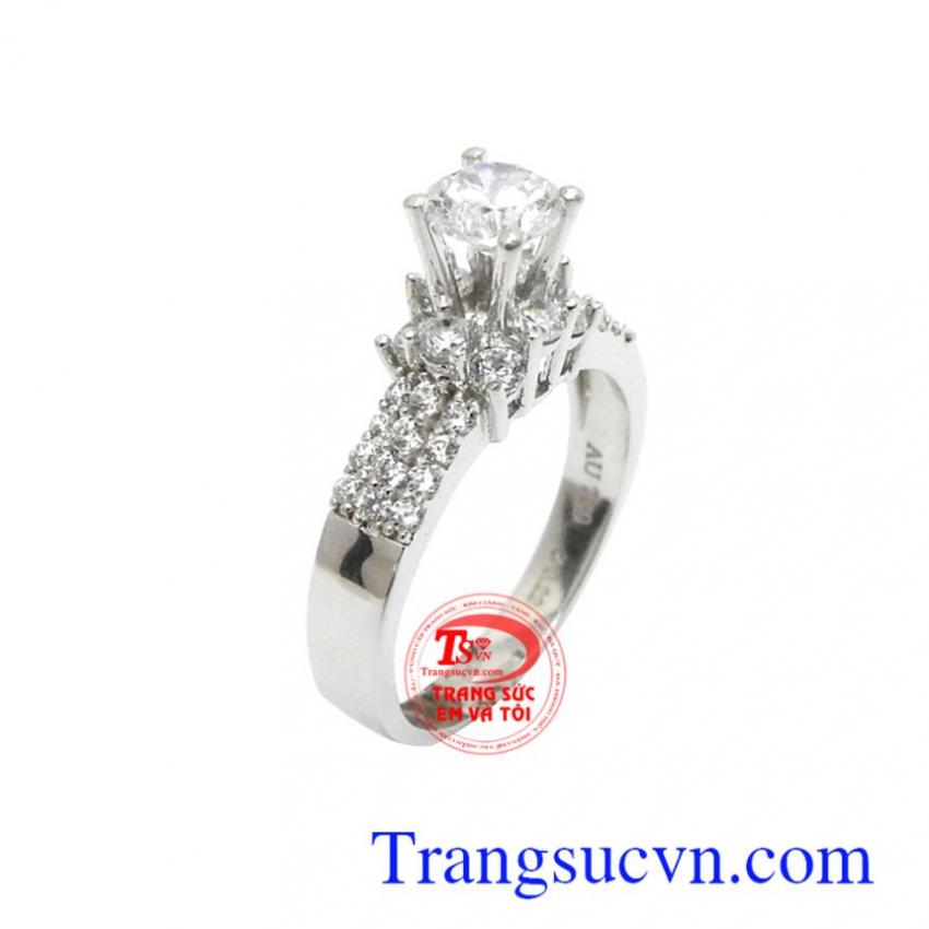 Nhẫn nữ đính đá phong cách thời trang