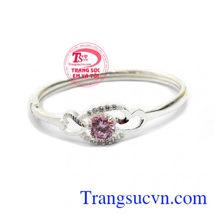 Vòng tay bạc dành cho bé gái