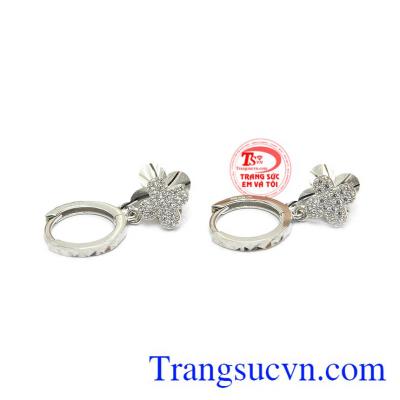 Thiết kế đáng yêu, tinh tế giúp bạn gái thêm tự tin và tỏa sáng.