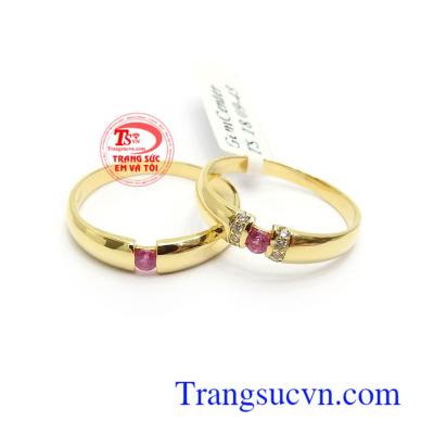 Đôi Nhẫn Cưới Tình Yêu Son Sắt vàng 14k gắn Ruby thiên nhiên kiểu dáng độc đáo, mới lạ, thời trang phong cách
