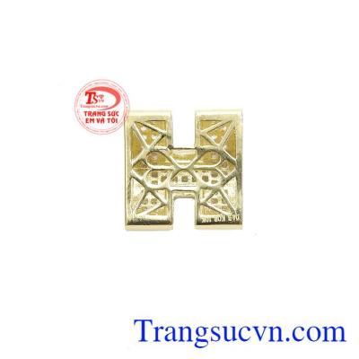 Mặt dây chữ H Hàn Quốc đẹp mắt và mới lạ. 