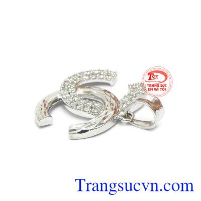 Móc treo chắc chắn để kết hợp với dây chuyền