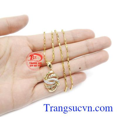 Bộ trang sức được bảo hành uy tín, giao hàng toàn quốc.