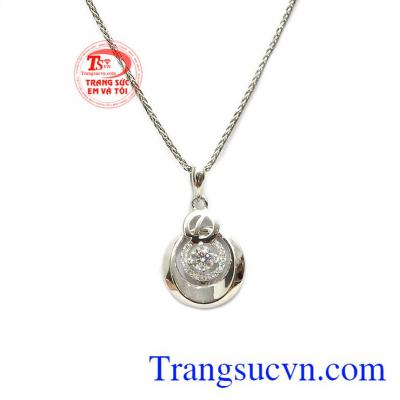 Sản phẩm giúp tôn vinh vẻ đẹp phái nữ.