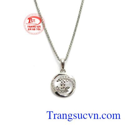 Sản phẩm chế tác từ vàng 10k sáng bóng, bền đẹp. Bộ trang sức channel Hàn Quốc đẹp