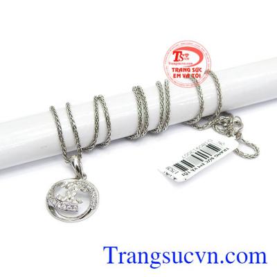 Sản phẩm được bảo hành uy tín, giao hàng toàn quốc. Bộ trang sức channel Hàn Quốc đẹp