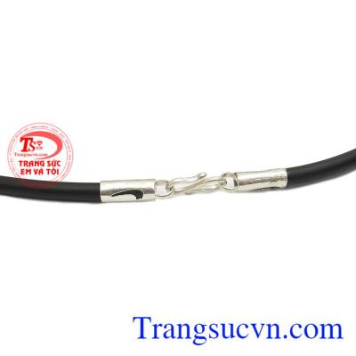 Sản phẩm có thể dùng cho cả nam và nữ.