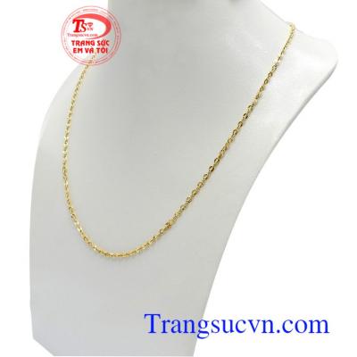 Dây chuyền vàng dễ dàng kết hợp với nhiều mặt dây chuyền khác nhau