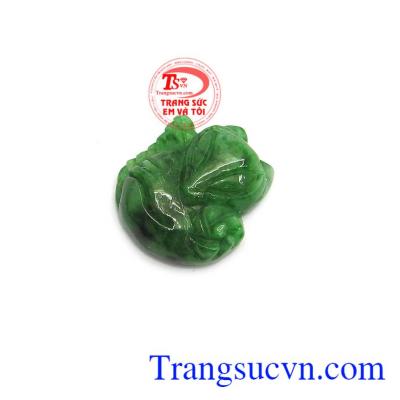 Hồ ly khôn khéo là sản phẩm ngọc phỉ thúy thiên nhiên