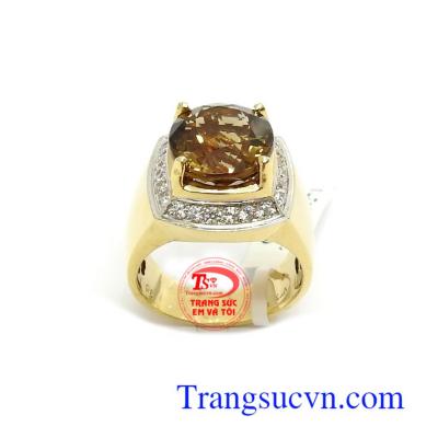 Thạch anh còn có tác dụng tránh những tác dụng tiêu cực, mang lại may mắn, bình an cho người đeo