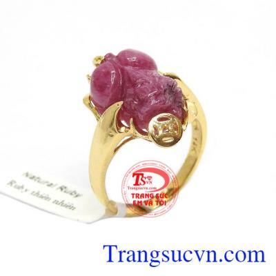 Nhẫn ruby tỳ hưu thịnh vượng