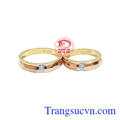 Nhẫn cưới tình yêu vô giá được nhập khẩu từ Hàn Quốc.