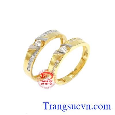 Nhẫn cưới là vật chứng cho tình yêu của đôi lứa. 