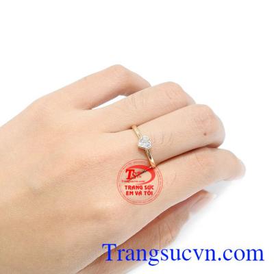 Nhẫn nữ trái tim phù hợp để làm quà tặng cho bạn gái trong những dịp đặc biệt