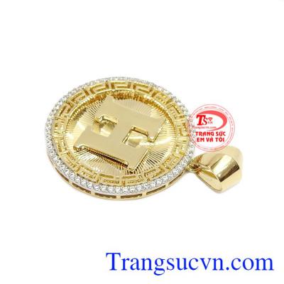 Sản phẩm mang phong cách trẻ trung, năng động thích hợp với nhiều kiểu trang phục.