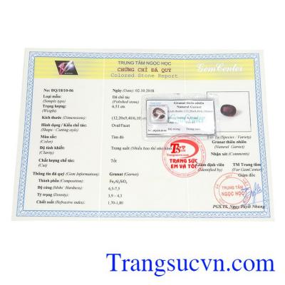 Phương Đông quan niệm đá granet mang năng lượng dồi dào, tượng trưng cho tuổi trẻ, khát vọng và quyền lực.