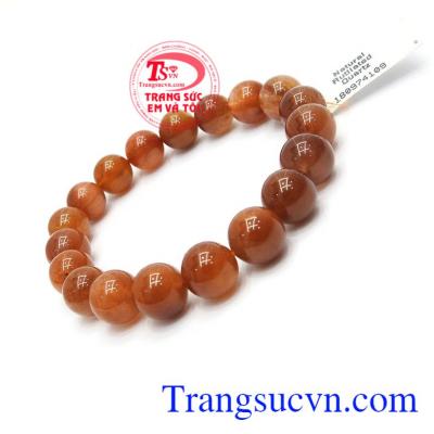 Thạch anh tóc là loại đá nhiều năng lượng giúp con người có cảm giác sảng khoái, tinh thần minh mẫn