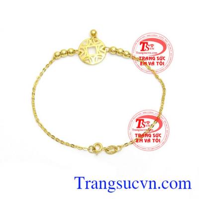 Lắc tay vàng xinh xắn được phái đẹp ưa thích